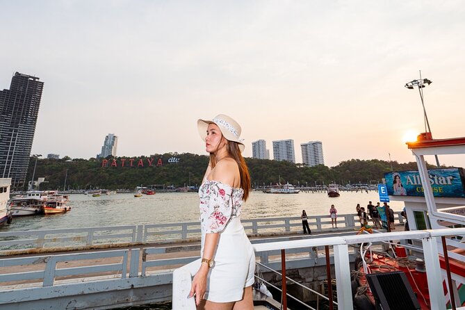 Pattaya Sunset Boat Party with Model Dancers, Music and Food - FAQ