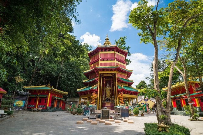 ECO Premium Jungle Hot Springs and Temple Tour - The Crown Jewel: Tiger Cave Temple (Wat Tham Sua)