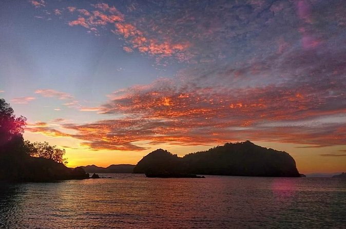 Krabi Hong Island Sunset Tour with BBQ & Night Plankton Swim - Who Should Consider This Tour?