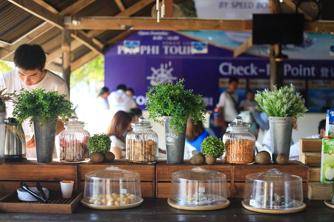 Krabi Hong Islands Day Trip by Speedboat with Lunch - What to Expect During the Tour