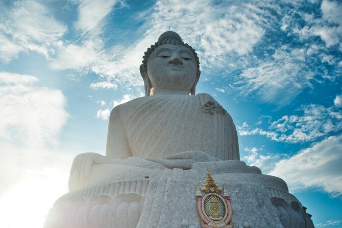 Phuket City Tour with Famous Landmark and Insta Hunt Challenge - Key Points