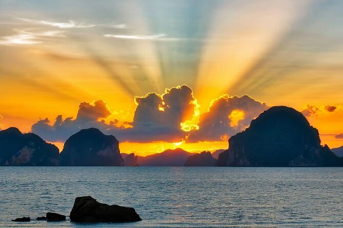 Best Seller Phi Phi Islands Sunset Tour with Snorkeling & Lunch - Good To Know