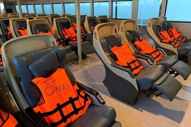 Escape to Phi Phi Islands: Ferry with Lunch - Authentic Experiences and Authenticity