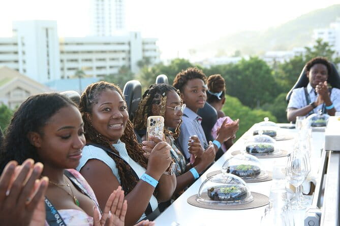 Dinner in the Sky in Phuket - Food Quality & Beverage Options