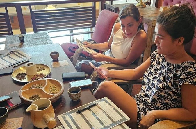 Decode Your Birth Chart: A Guided Astrology Workshop - Who Should Book This Experience?