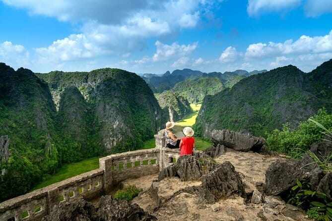Ninh Binh Full Day Hoa Lu,Trang An & Mua Cave: Boat, Bike, Buffet - What Travelers Love About This Tour