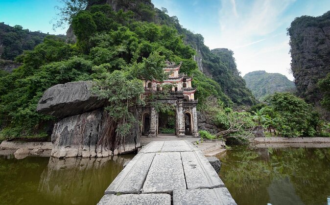 Hoa Lu - Tam Coc 1 Day Tour - Key Points