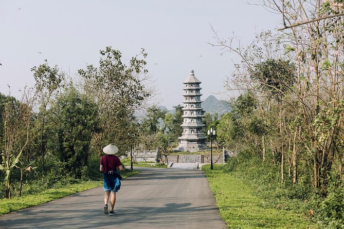 From Hanoi: Tam Coc, Hoa Lu and Mua Caves Full-Day Trip - FAQs