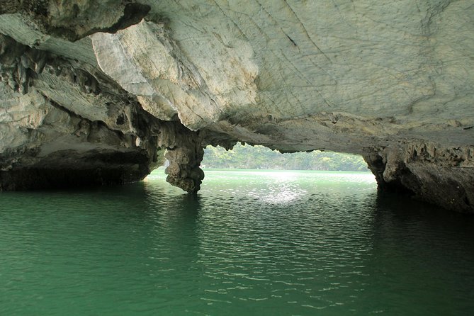 Halong Bay Day Tour: 4 hour cruising, caving, kayaking & lunch - Who Should Book This Tour?