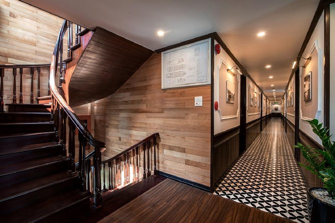 Doris Cruise 5 star cruise 3 days visiting Halong - Lan Ha Bay - Practical Aspects & What to Expect