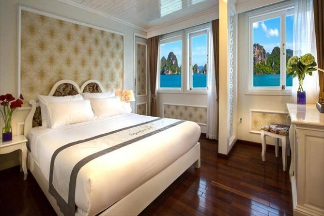 Signature Royal Cruise 2 Days 1 Night - Transportation & Group Size