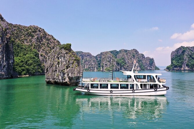 Hanoi - Halong Bay 1 Day PRIVATE TOUR: Cave, Kayak, Island, Lunch - Titov Island: A Bit of Adventure and Panoramic Views