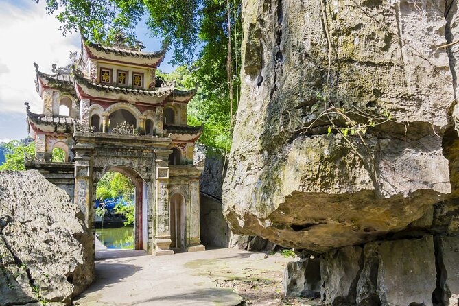 Ninh Binh Private Day Tour Bich Dong Local Family Trang An - Exploring Bich Dong Pagoda and Countryside Cycling