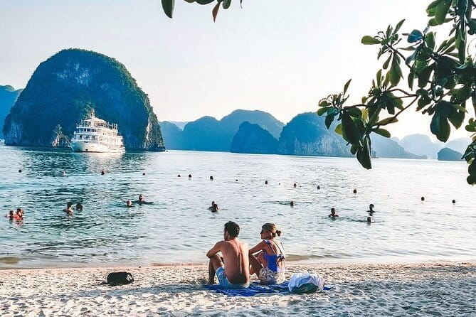 12 Days in Vietnam | Culture and Adventure | Best 2026-27 - A Genuine Look at the 12-Day Vietnam Tour