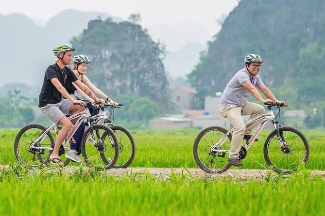 9-Day Vietnam Tour | Explore the North and Central | Top Packages - An In-Depth Look at the 9-Day Vietnam Tour