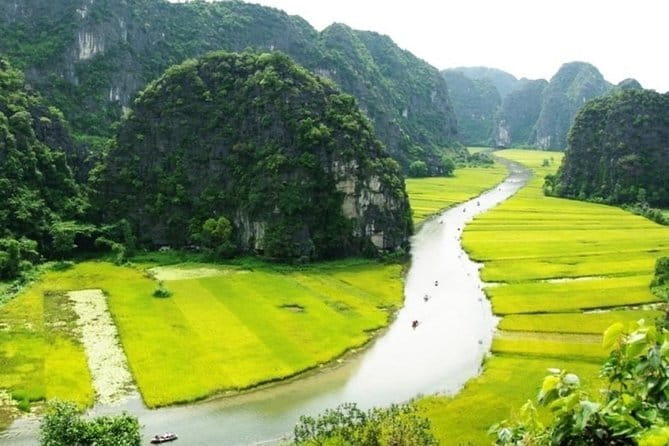 Full Day Phong Nha Cave Tour Departing from Hanoi - Who is This Tour Best For?