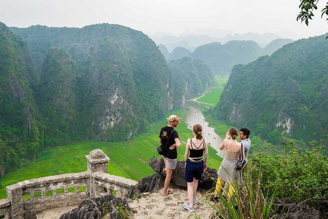 Hanoi Ninh Binh Halong Bay 2 Days 1 Night Group Tour - Key Points