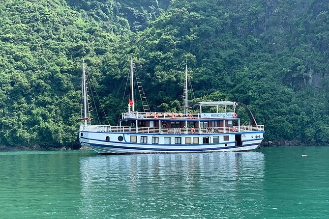 Amazing Sails Cruise - Bai Tu Long Bay Day Tour - Cabin Included - Exploring the Amazing Sails Cruise – Bai Tu Long Bay Day Tour