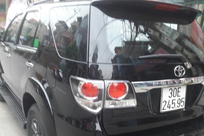 Private Transfer from Hanoi Airport HAN to Old Quarter - Vehicle Comfort and Support