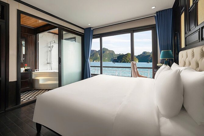 Hanoi: Aqua Elegance 2-Day Ha Long Bay Luxury Cruise Experience - Dining and Amenities