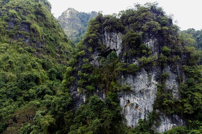 Lan Ty Expedition Abseiling the Eye of God Mountain Snail Cave - Key Points