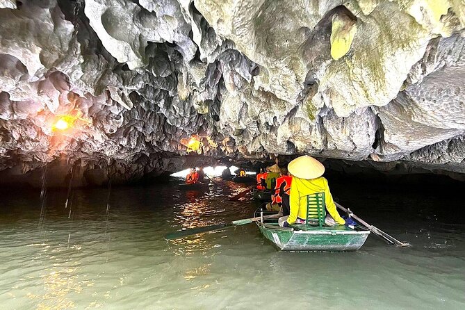 Best Private Tour Hanoi to Ninh Binh Discover Tam Coc & Hoa Lu - Summary of the Experience’s Value