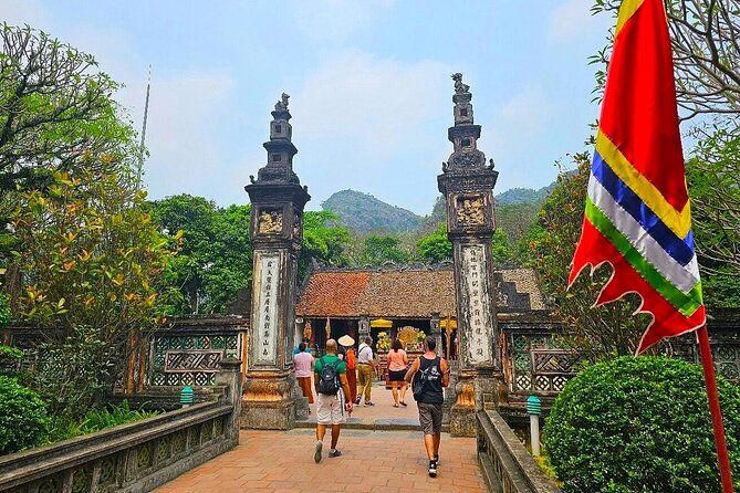 From Hanoi: Hoa Lu, Tam Coc, Mua Caves, Limousine, Buffet, Biking - Key Points