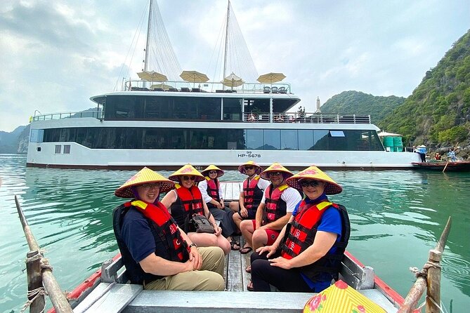 Hanoi: JadeSails- Luxury Day Cruise Discover Halong & Lan Ha Bay - What travelers love