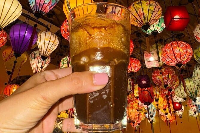 Hanoi Customized Street Food Walk with Train Street Experience - What Past Travelers Say