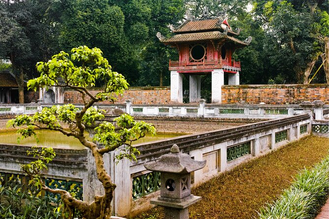 Hanoi City Highlights and Hoa Lo Prison Full Day Tour - FAQs