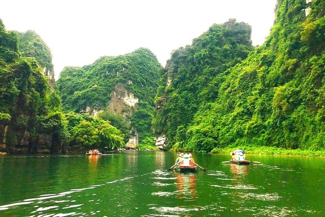 Ninh Binh Deluxe Day Tour (Hoa Lu, Tam Coc & Mua Cave) - FAQs