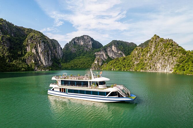 Ha Long Bay Luxury Cruise from Hanoi with Jacuzzi & Local Lunch - FAQ