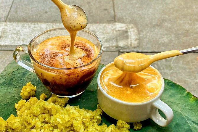 (HOT) Hanoi Guided Street Food and Train Street Tour with Local - Key Points