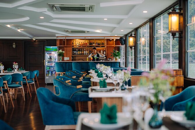 Luxury Halong Bay Day Tour with Expressway Transfer - Who Should Consider This Tour?