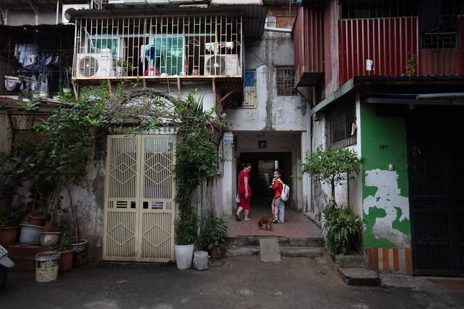 Hanoi Street Photography in a Vintage Community - Who Will Get the Most Out of This Tour?