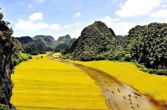 Guided Full Day Tour in Ninh Binh , HoaLu, Trang An, Mua Cave - Limitations and Considerations