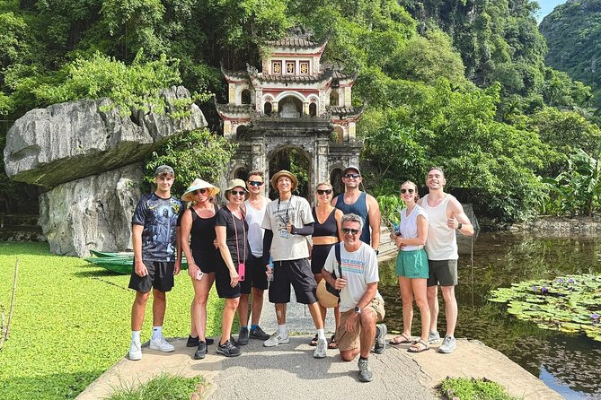 Hanoi: Luxury Tour to Trang An, Bich Dong, Local Family, Mua Cave - What to Expect from the Tour: A Detailed Breakdown