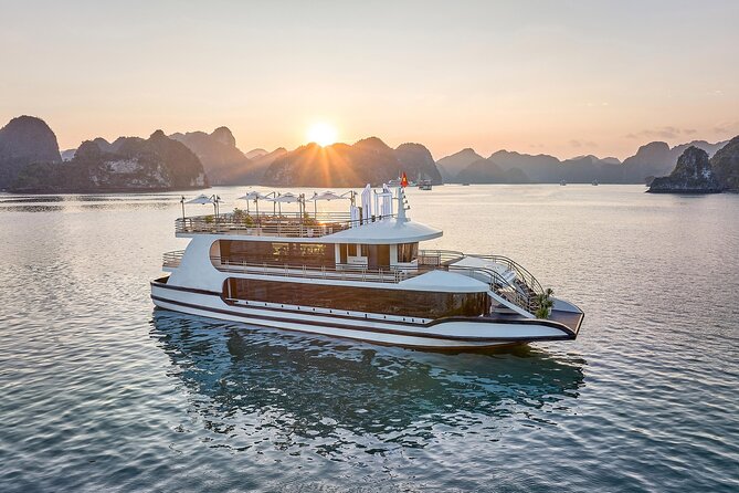 Luxury Halong Bay Day Trip From Hanoi - Exploring the Itinerary in Detail