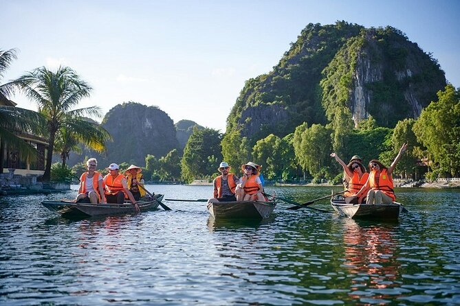 Ninh Binh: Hoa Lu, Trang An/Tam Coc and Mua Caves Hiking Day Trip - Practical Details and Value  