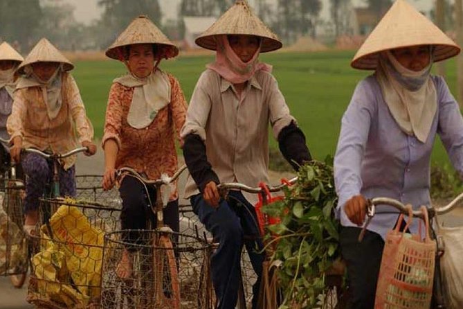 Hanoi: Duong Lam Historical Village Private Day Tour - FAQ