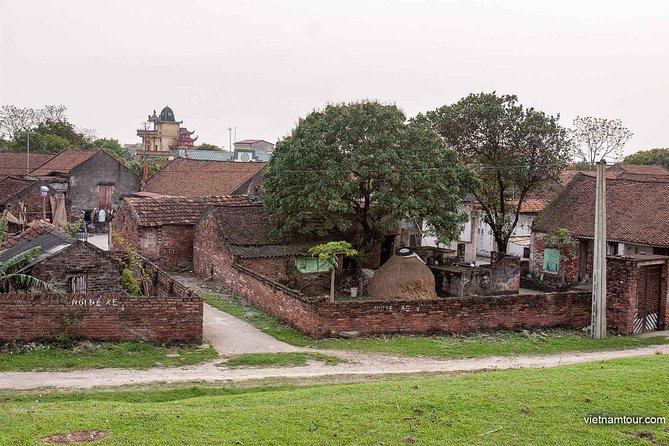 Hanoi: Duong Lam Historical Village Private Day Tour - Who Will Love This Tour?