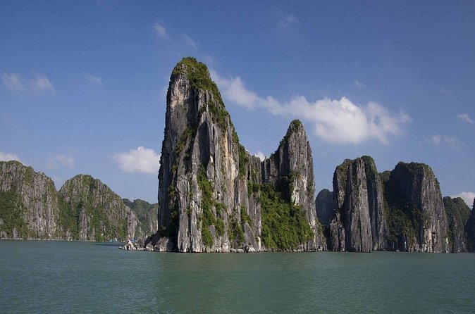 Full-Day Halong Bay Tour Including Kayaking from Hanoi - Who Should Consider This Tour?  