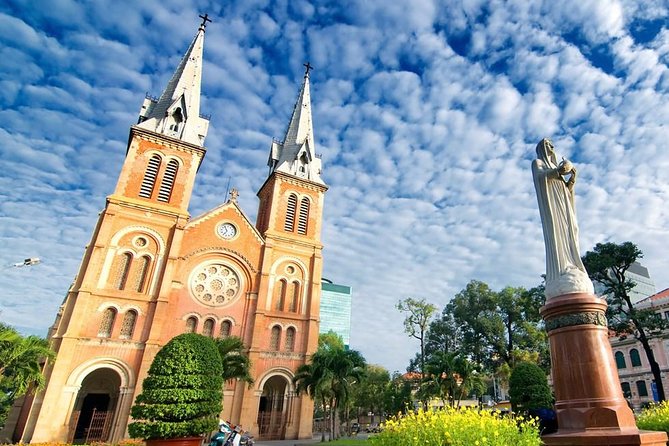 Ho Chi Minh City Tour With Dinner On Saigon Cruise - Transportation and Guides: Comfort and Expertise