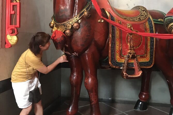 Tales of Cho Lon Cultural Walking Private Tour - In-Depth Look at the Tour Experience