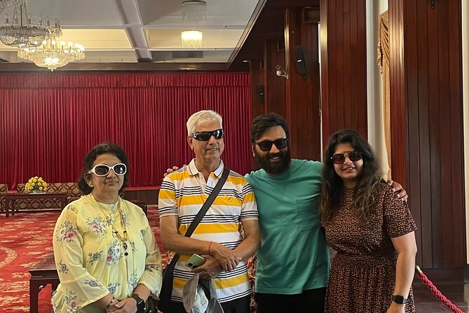 Private Car for Saigon City Tour with Driver - Free to explore - Itinerary Breakdown: What to Expect