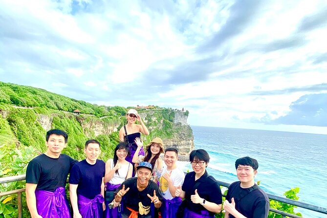 Uluwatu Temple Entry and Kecak Fire Dance Ticket - FAQ