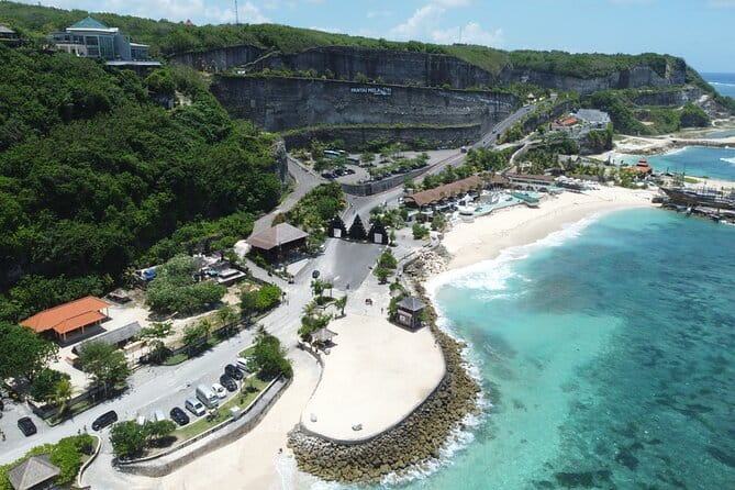 Bali Full Day Uluwatu Highlights Tour - Relaxing at Melasti Beach