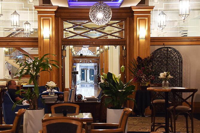 Entrancing Magic and Storytelling at Castlereagh Boutique Hotel - A Detailed Look at the Magic Experience