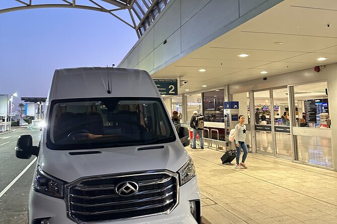 Sydney Cruise Transfers a Premium 11 Seater Minibus - Final Thoughts: Who Should Book This?