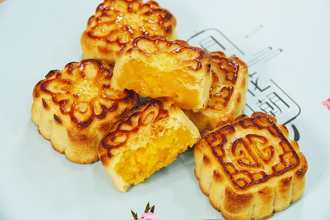 Hong Kong self-service baking experience: making custard mooncakes - Who Will Love This Experience?
